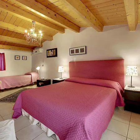 Bed & Breakfast U Marchisi